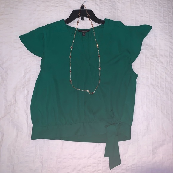 NWOT Express Blouse - Picture 3 of 3